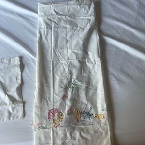 Cute Embroidered Chick Crib sheet and matching pillow case.